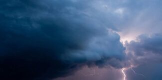 Panic As NIMET predicts heavy rainfall to cause flooding, poor flight visibility