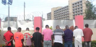 EFCC arrests 9 alleged internet fraudsters in Warri