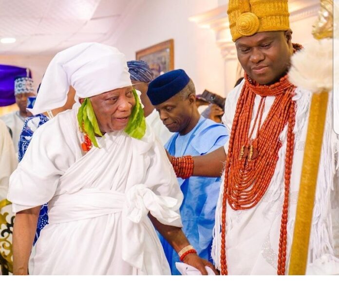 PHOTO-2021-10-24-01-36-33