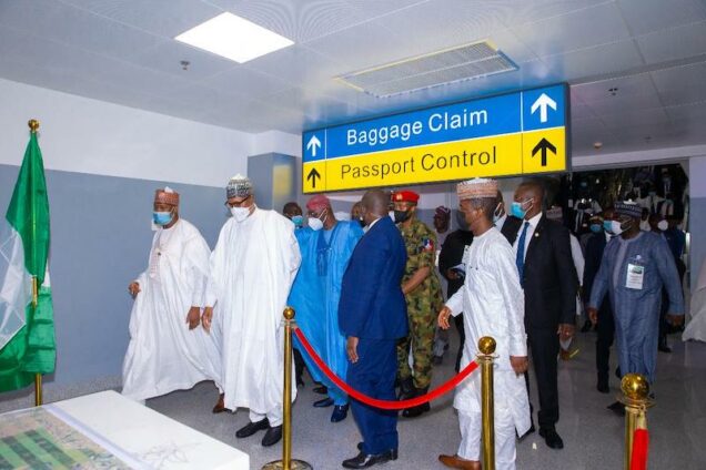 President-Buhari-at-the-new-Lagos-Airport-terminal--636x424