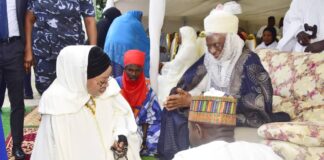 Sultan, Oyinoyi, Others Join Nigerians To Pray For Aliyu’s Mother