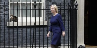 ‘Big impact’: UK economic chaos, pound plunge hit businesses