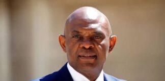 Tony Elumelu splashes $30,000 on 17 creative storytellers finalists, Buhari, Elumelu