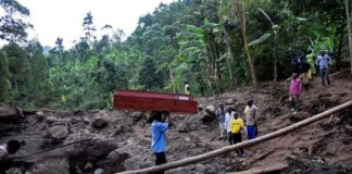 Death toll in western Uganda landslide rises to 15 landslide