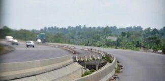 FG resumes work on Lagos-Ibadan Expressway Lagos-Ibadan, vigilantes