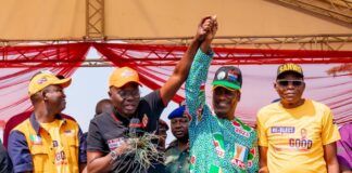 PHOTOS: Sanwo-Olu takes campaign to Ikorodu, assures residents of more fulfilled promises