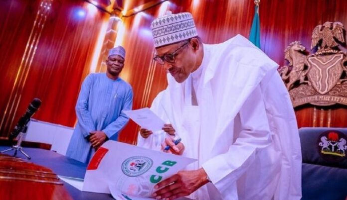 Buhari receives asset declaration form Buhari