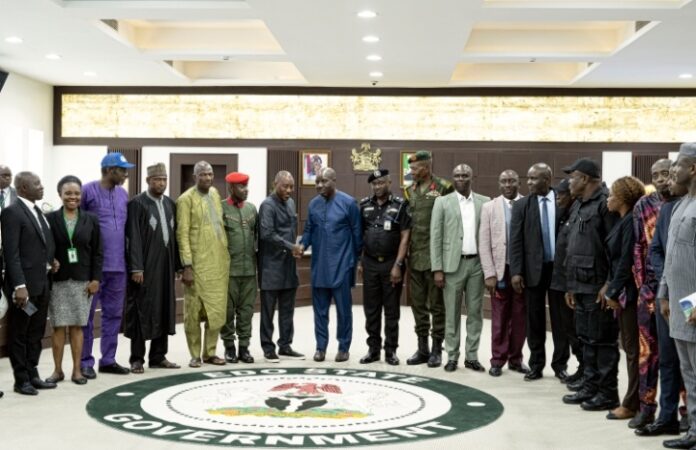 Screenshot_20230606-211625_Gmail