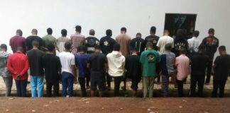 EFCC arrests 28 suspected internet fraudsters in Enugu