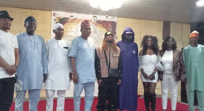 Otedola endorses 2 artistes invest