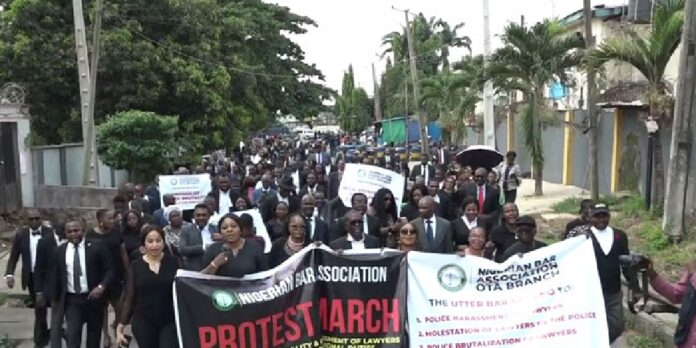 Lawyers in Lagos protest