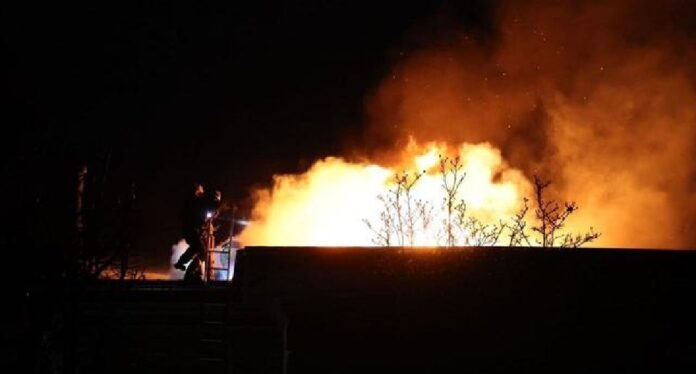 Russia fires missiles at Ukraine