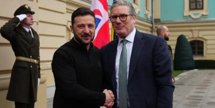 Volodymyr Zelensky and Sir Keir Starmer