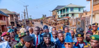 Gov Adeleke visits warring communities in Ifon,Ilobu, Erin Osun, orders distribution of food, relief materials