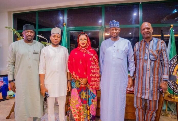 PHOTO-2025-03-28-21-35-04