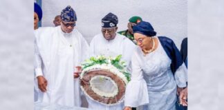 At Ijebu-Ode: Tinubu pays tribute to Awujale of Ijebuland, extolling his integrity