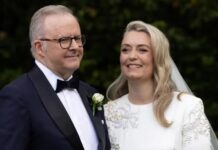 Australian prime minister becomes first to wed in office